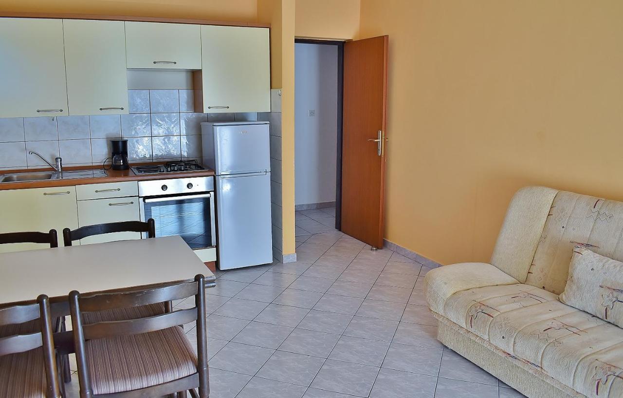 Apartment Felicce Banjol