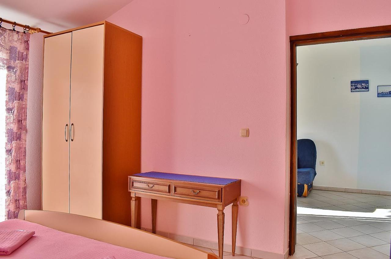 Felicce Apartment